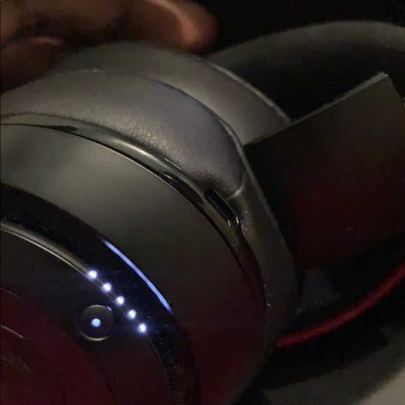 Wireless studio beats - Picture 3 of 3